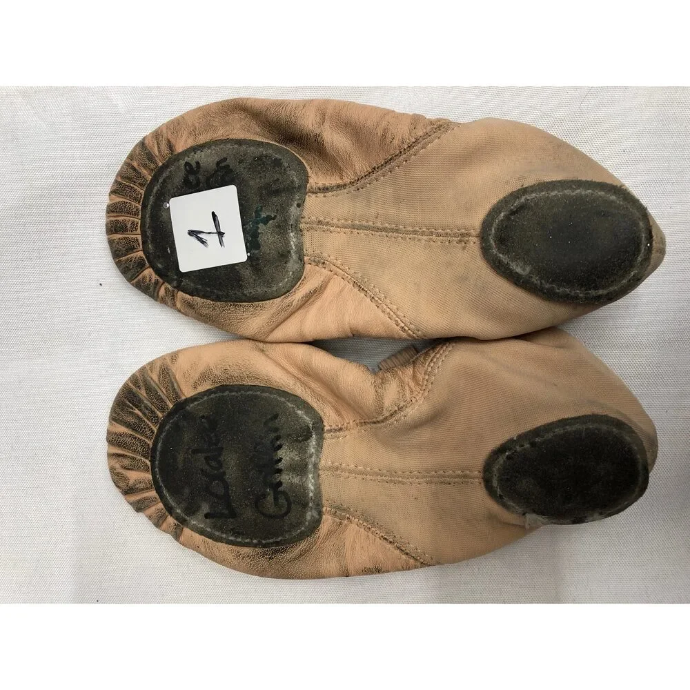 Pre-Owned Dance Ballet Shoes DanzNMotion 397 Child 1M Leather Stretch Cross Str